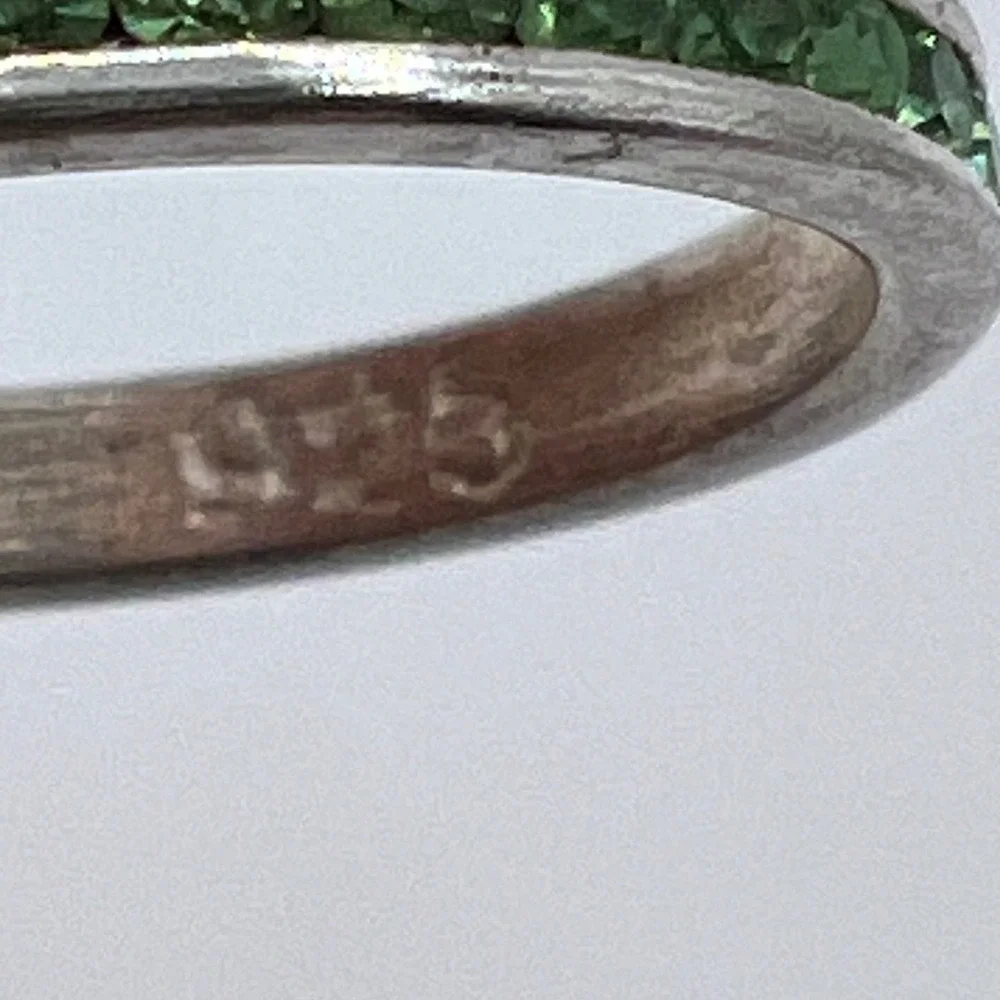 Eternity Ring Women's Size 9.5 Green Silver Excellent 925